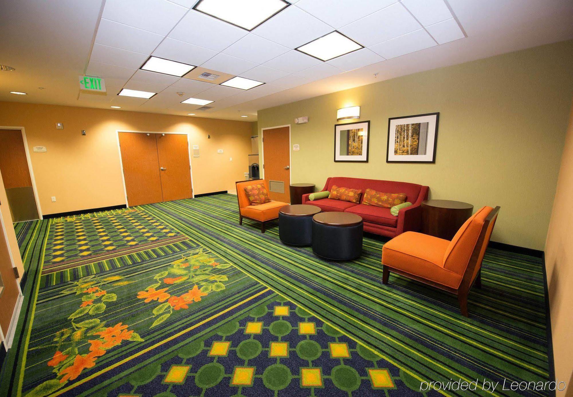 Fairfield Inn & Suites Seattle Бремертон Экстерьер фото